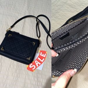 New Black Crossbody Purse 👜